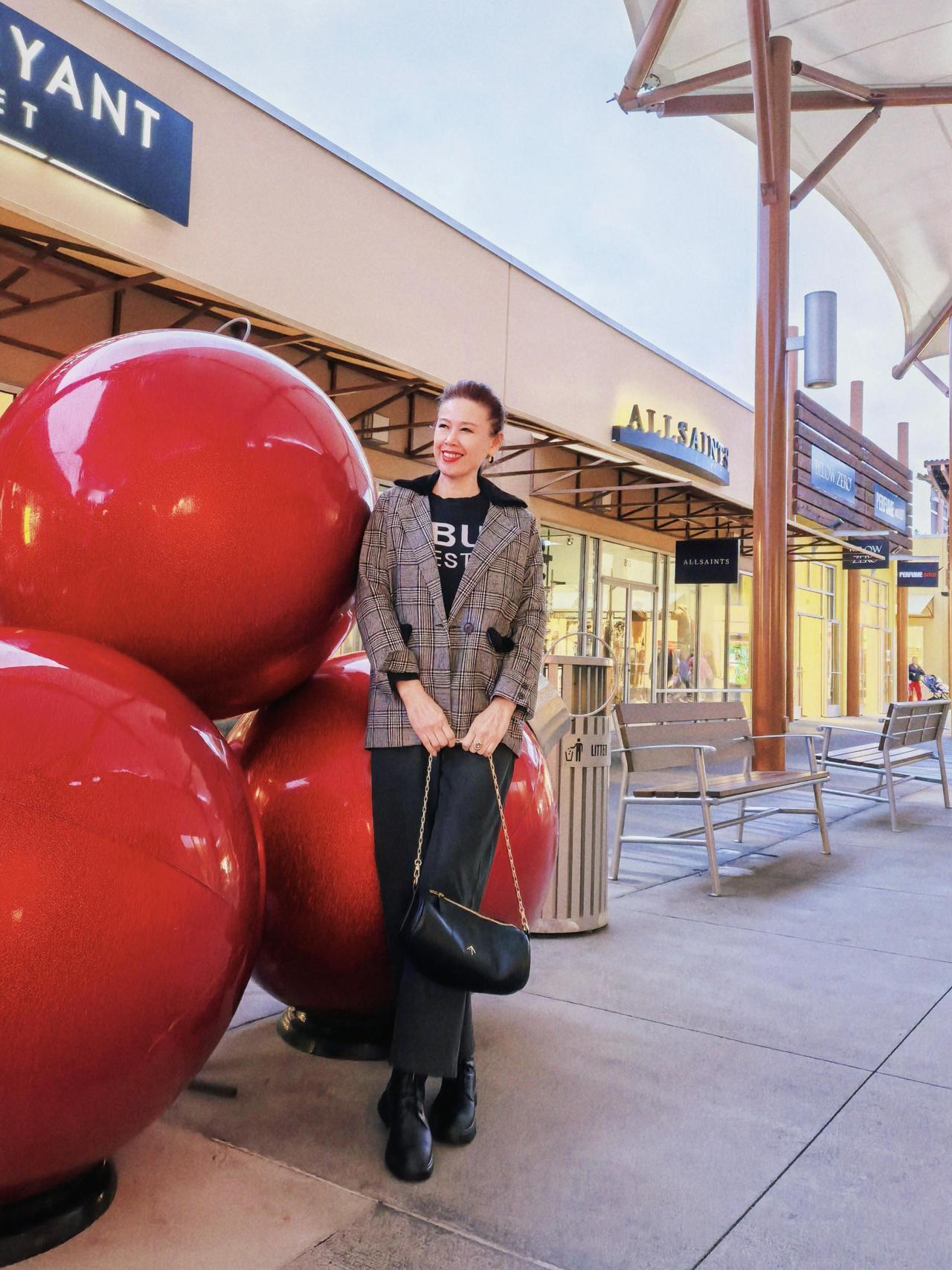 1970年的小狗狗，今年55岁，但是坚持运动，做好身材管理，就会感觉身体很轻松。