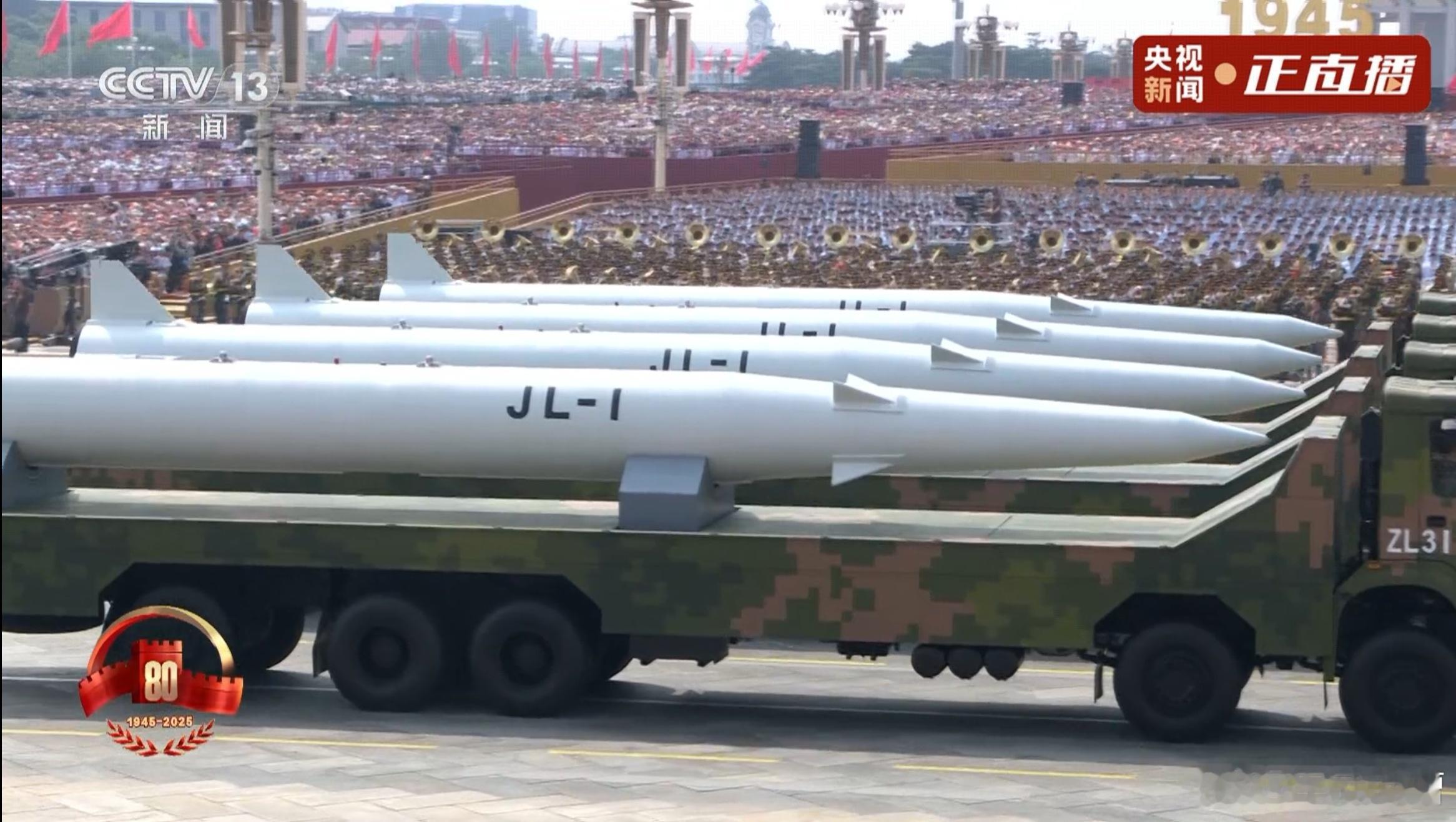 平地一声惊雷起，从此中国真正有了空基战略核打击能力！在9.3阅兵之前，本以为鹰击