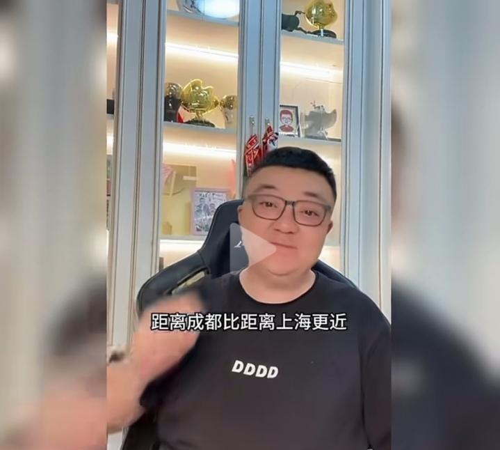 “中国足球距离成都更近”。董路这话含金量越来越高了。感觉中国足协在下一盘大棋，成