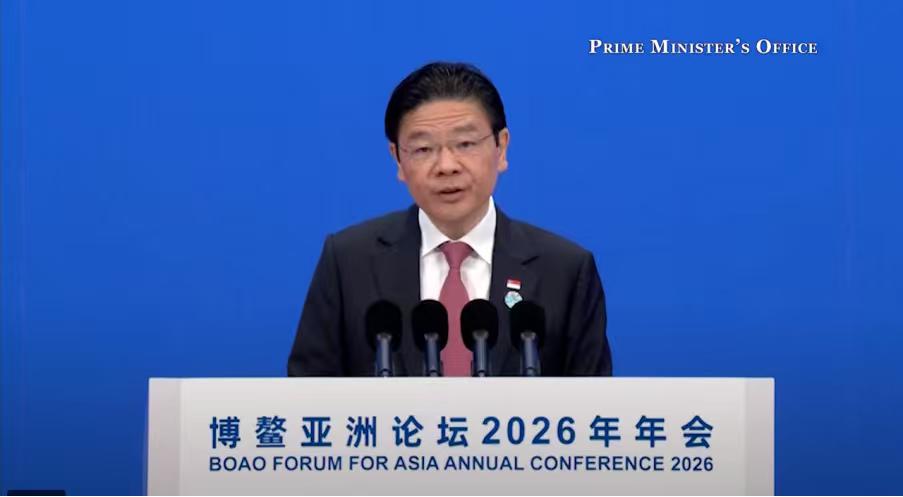 新加坡这是要给中国黄袍加身啊。3月26日，新加坡总理黄循财在出席博鳌亚洲论坛20