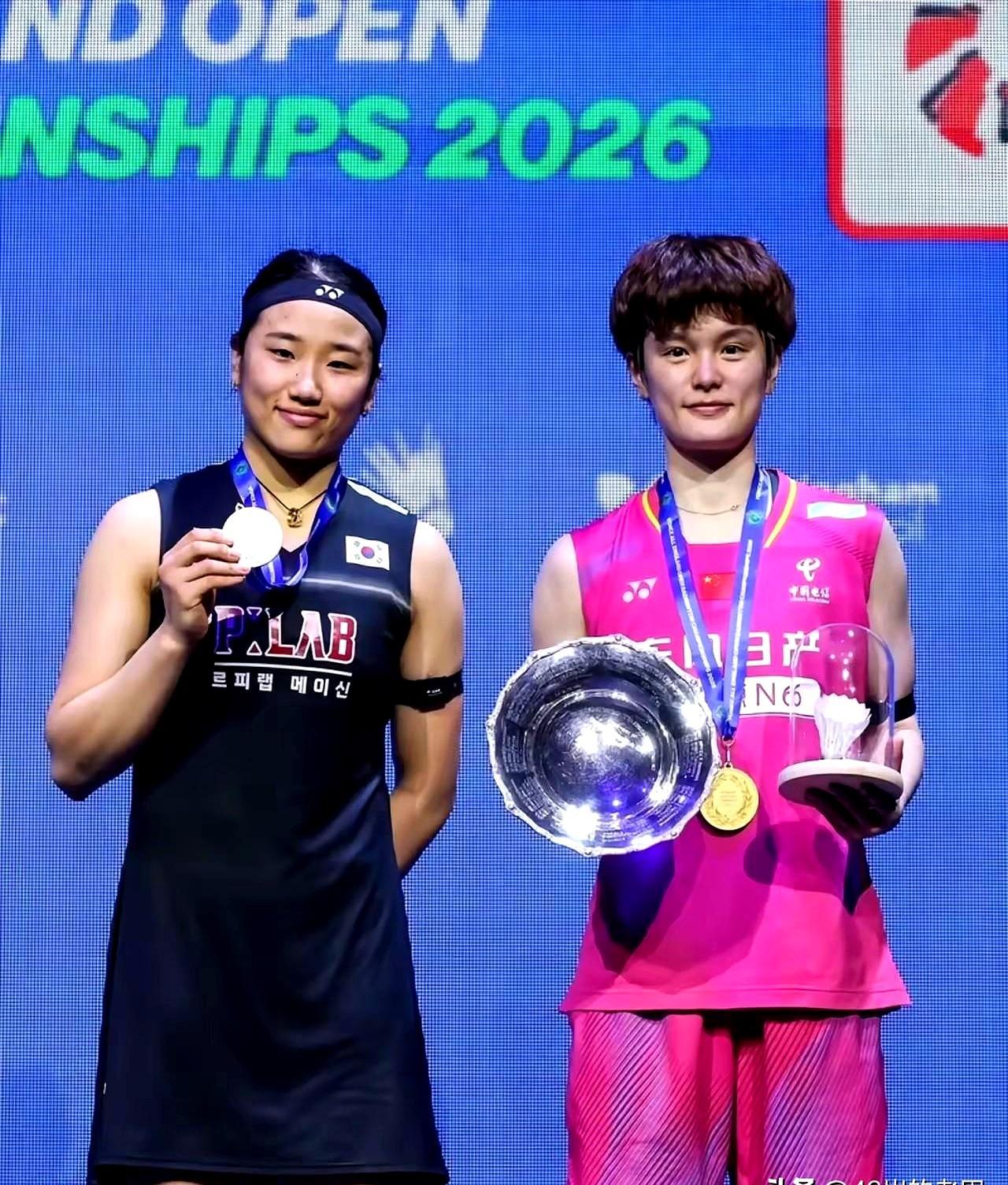 王祉怡把安洗莹的36连胜，断在了全英决赛。此前她对安洗莹已经10连败，上次