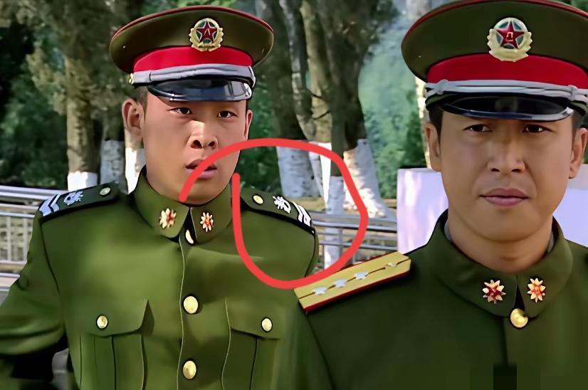 钢七连居然没有排长？我当年追《士兵突击》时，就跟钻进牛角尖似的，百思不得其解。