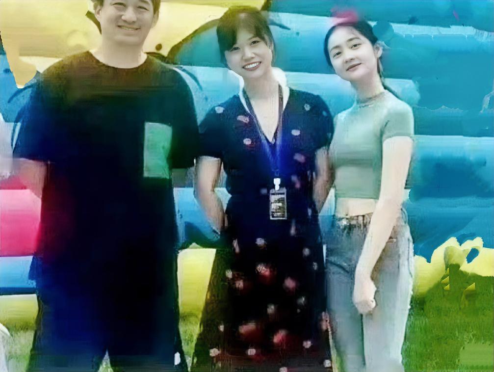 黄磊女儿黄多多有打算进入娱乐圈，不得不说她头小脸小，身材条件也十分出众，不少网友都看好她，觉得很有可