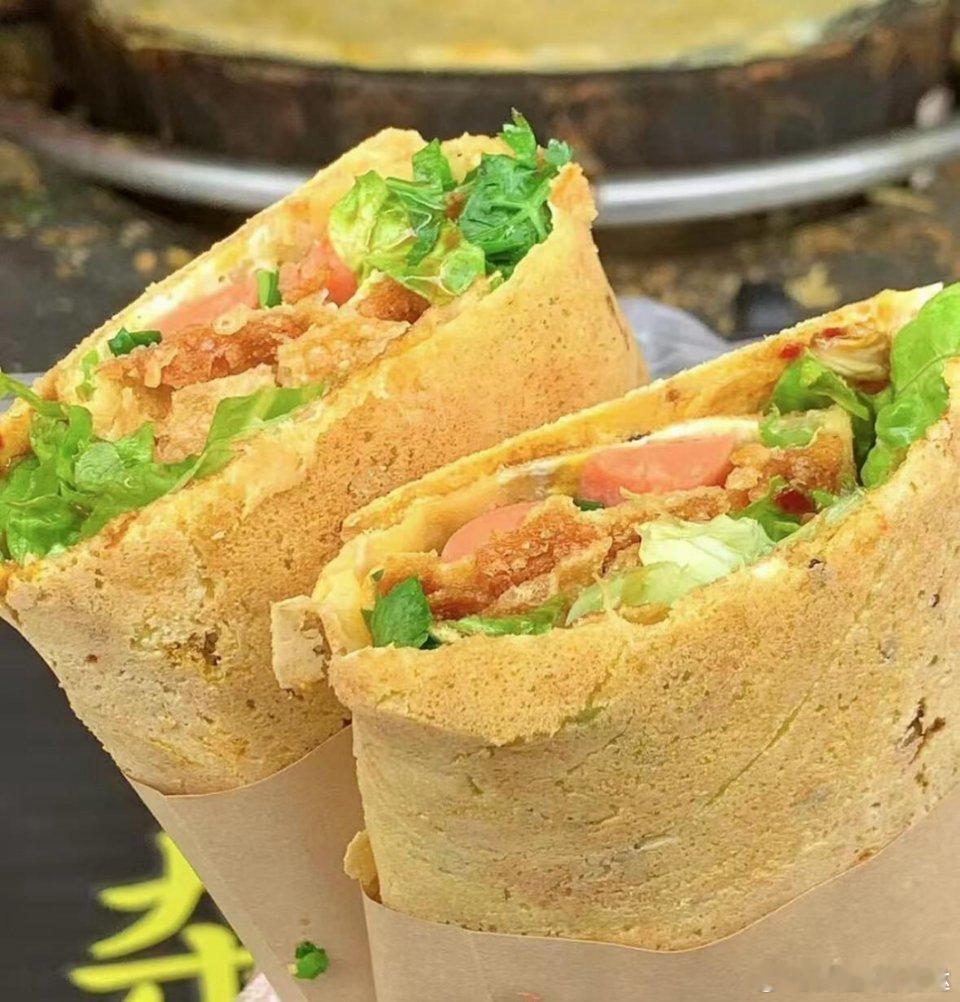 城市寻味记在山东，美食不只是舌尖享受，更是地域文化的深情告白💕从熙熙攘攘的