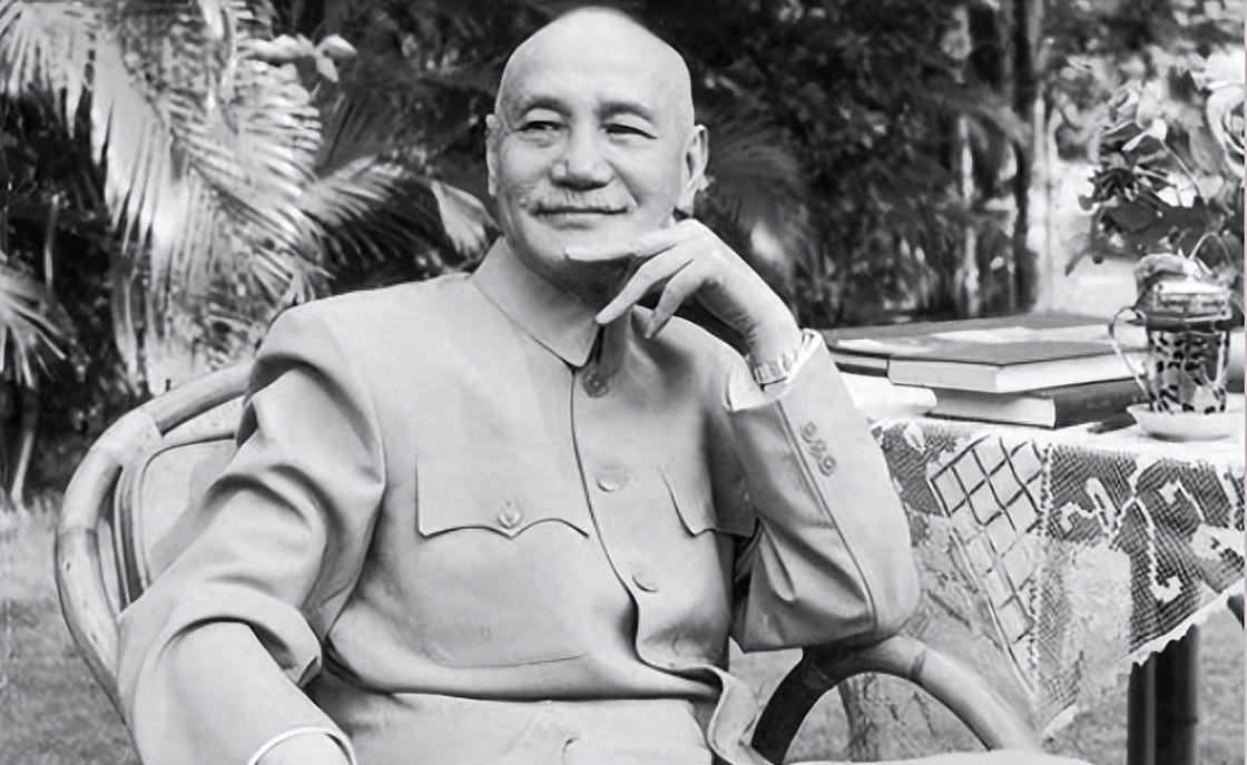 蒋介石如何看待毛主席，亲笔日记六十年后被曝光，四字评价让人印象深刻1961年初