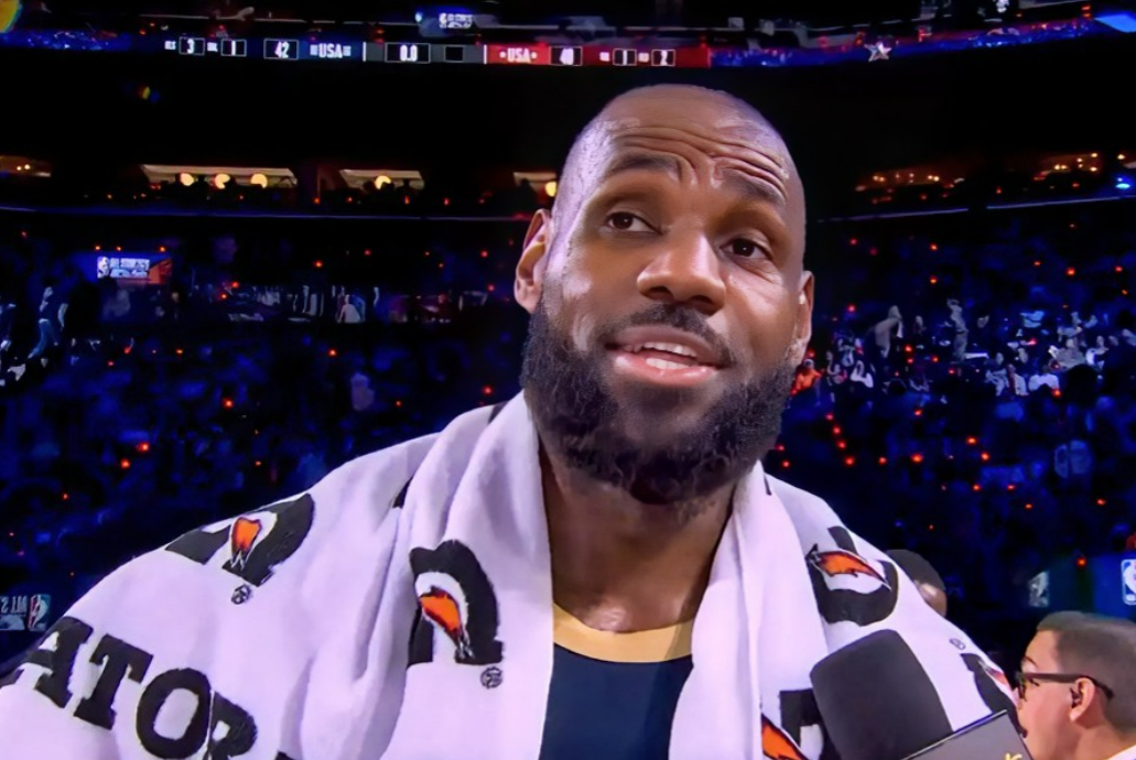 全明星赛詹姆斯所在队为啥能够获胜，赛后听了詹姆斯的采访，我恍然大悟！1.最后时