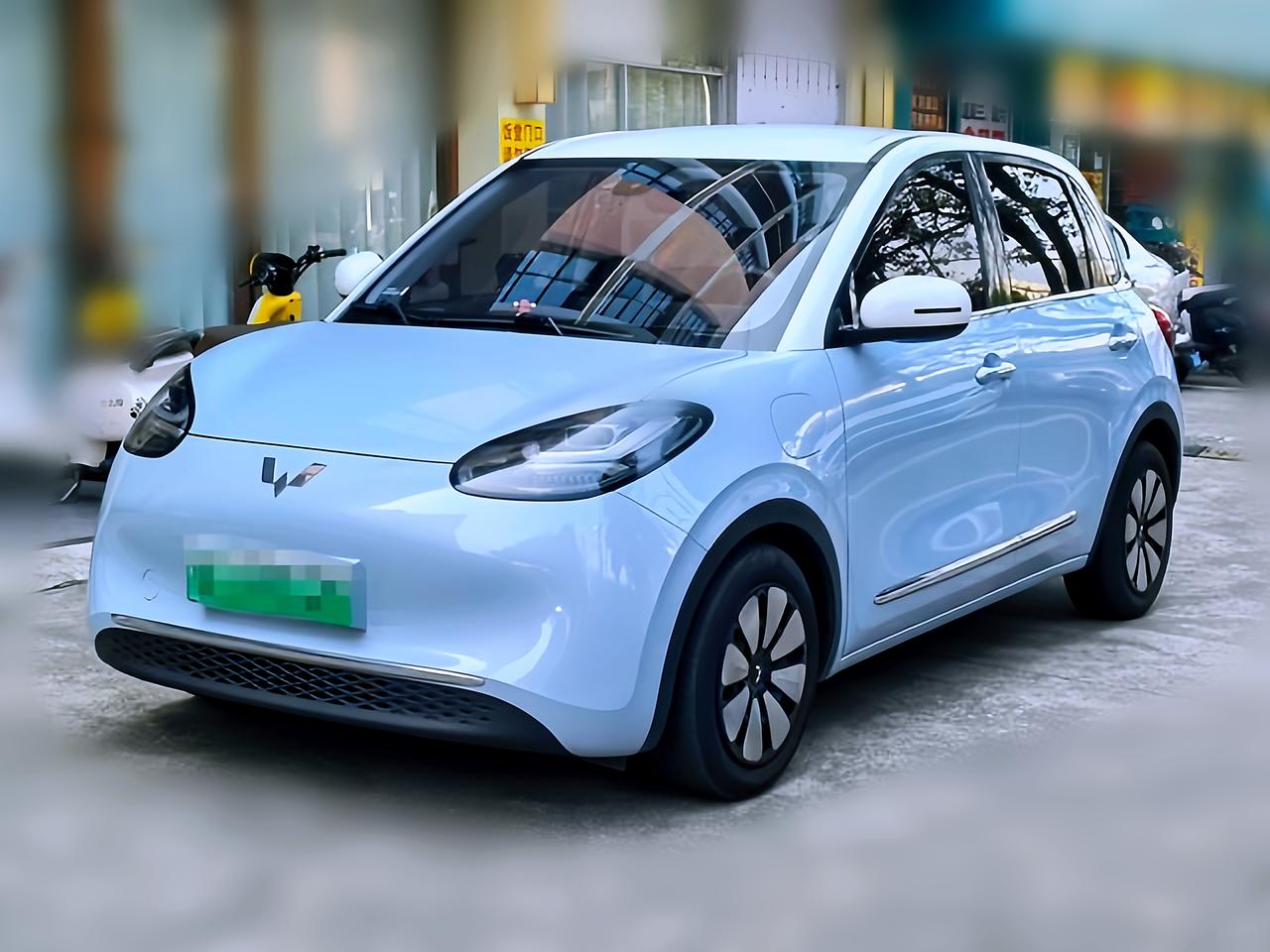 五菱缤果2023款333KM灵犀互联+，现在卖更合适，正常成交大致4.9万