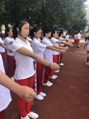 作为一名老师，说点眼下西安教育领域的一点体会和看法吧，欢迎交流评论：1.确实卷