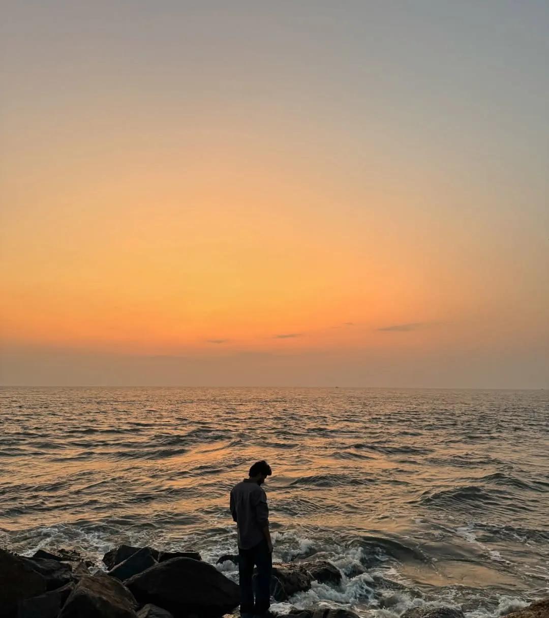 深海般的男人：为何宁缺毋滥的孤独者，才是爱情里的终极赢家？