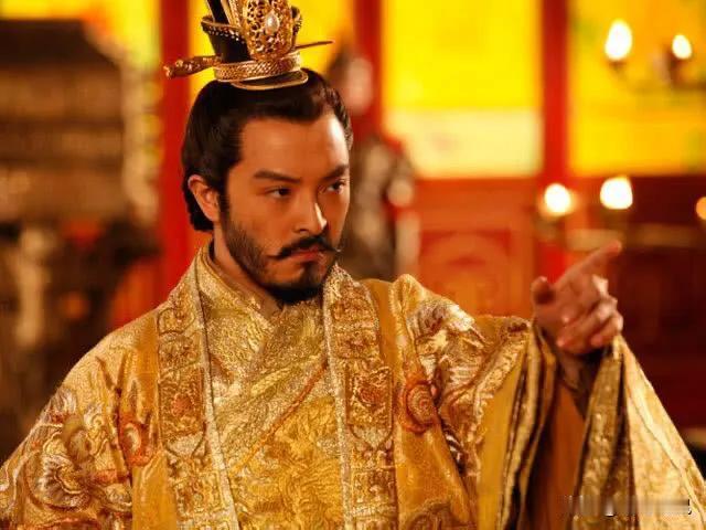 589年，萧摩诃受后主陈叔宝之命率军出征，抵御隋朝大军。临行前，这位替陈朝征战半