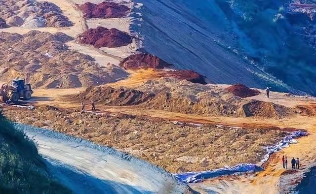 自从中国掌握住稀土命脉后，一个奇怪现象就此产生：越来越多的国家发现大量的稀土矿，