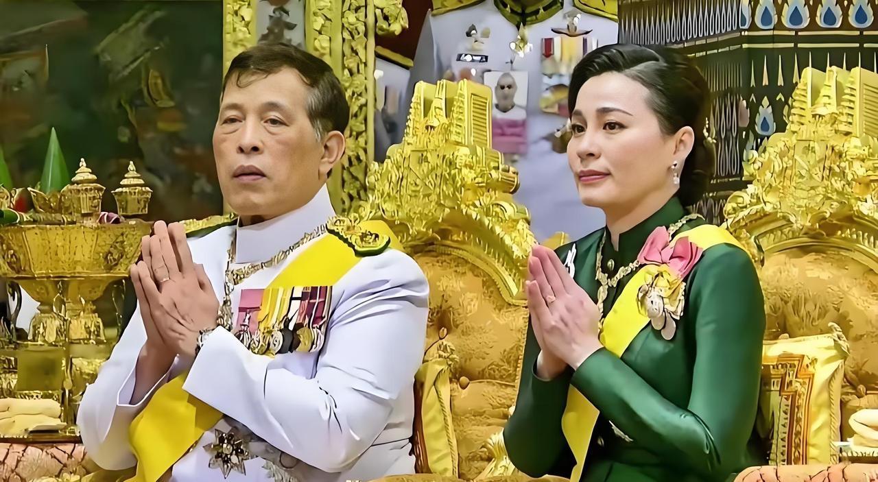 泰王访华，阿努廷陪同，可惜了佩通坦。泰国总理阿努廷宣布，泰国外长西哈萨与泰国