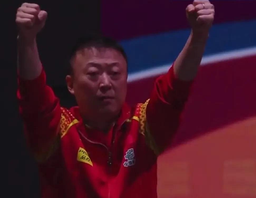 国乒队的三个教练两个已经完成任务了。肖战的混双虽然在动漫组合失败后压力巨大。但