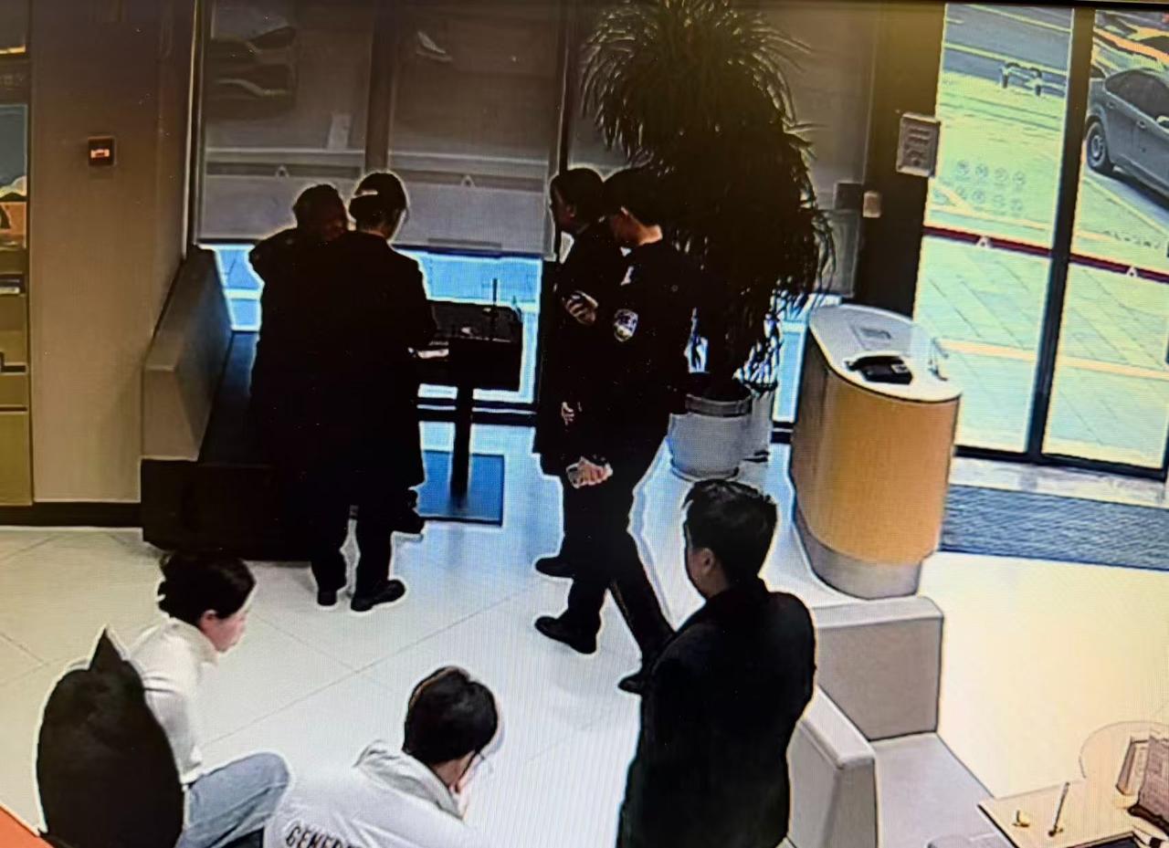 【修仙先交💰？80岁大爷遇“奇门修仙”骗局】——平安那些事当80岁大爷掏出