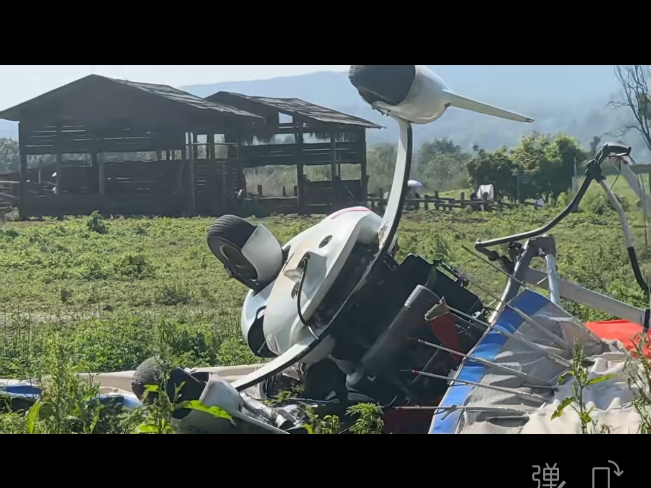 我还去过广阳岛坐过飞行器、现在想想很后怕