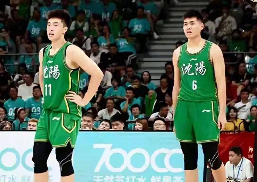 辽篮绝境翻盘、男篮除夕死战，中国篮球今夜燃爆全网马年新春前夜，辽宁男篮的两名