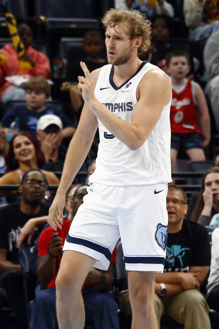 兰代尔在灰熊持续爆发，卡佩拉在火箭DNP灰熊输给掘金的比赛，兰代尔又爆发了，