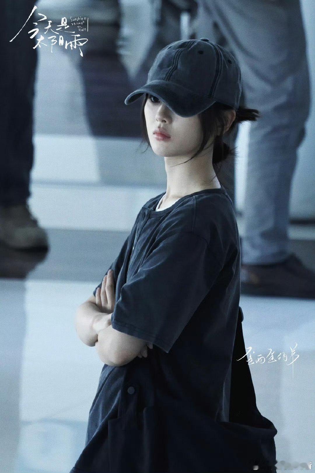 杨超越凭脸进娱乐圈的含金量天选星像完全就是吃这碗饭的。