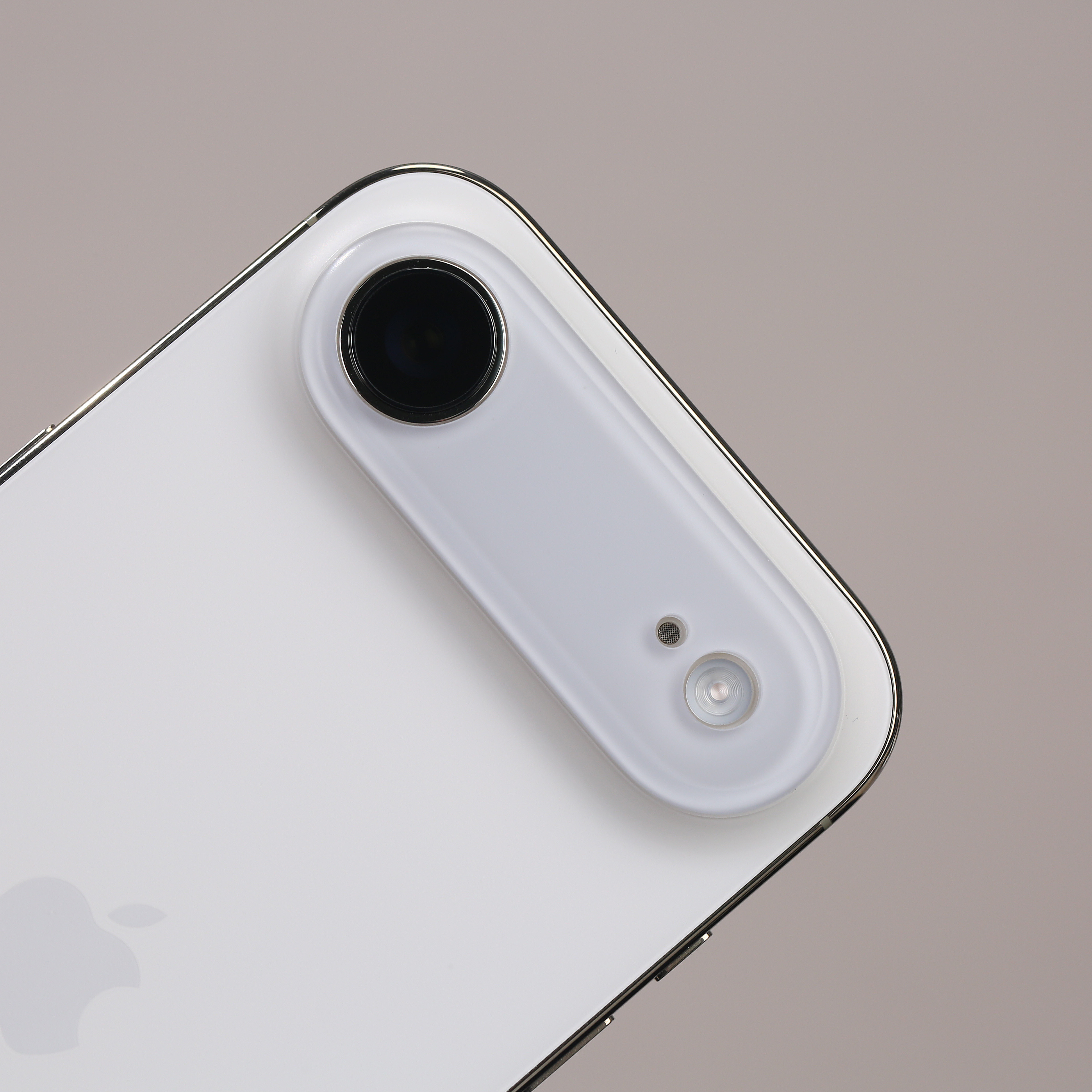 啥情况，iPhoneAir怎么又开始霸榜了今天星期六，但是销量比昨天还多，我都