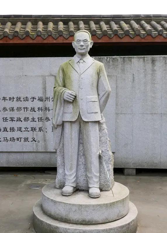 《沉默的荣耀》引发观众“考古”热《沉默的荣耀》真的太牛了，直接掀起观众“考古热