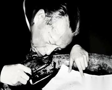 就差那么一点点。真的，就差那么一哆嗦。如果不是那位专家在装箱前，出于职业习惯，