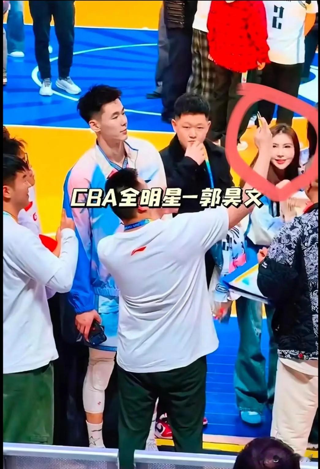 最近关于同曦球员郭浩文信情感问题再次被推上风口浪尖，作为本赛季截止目前的本土得分