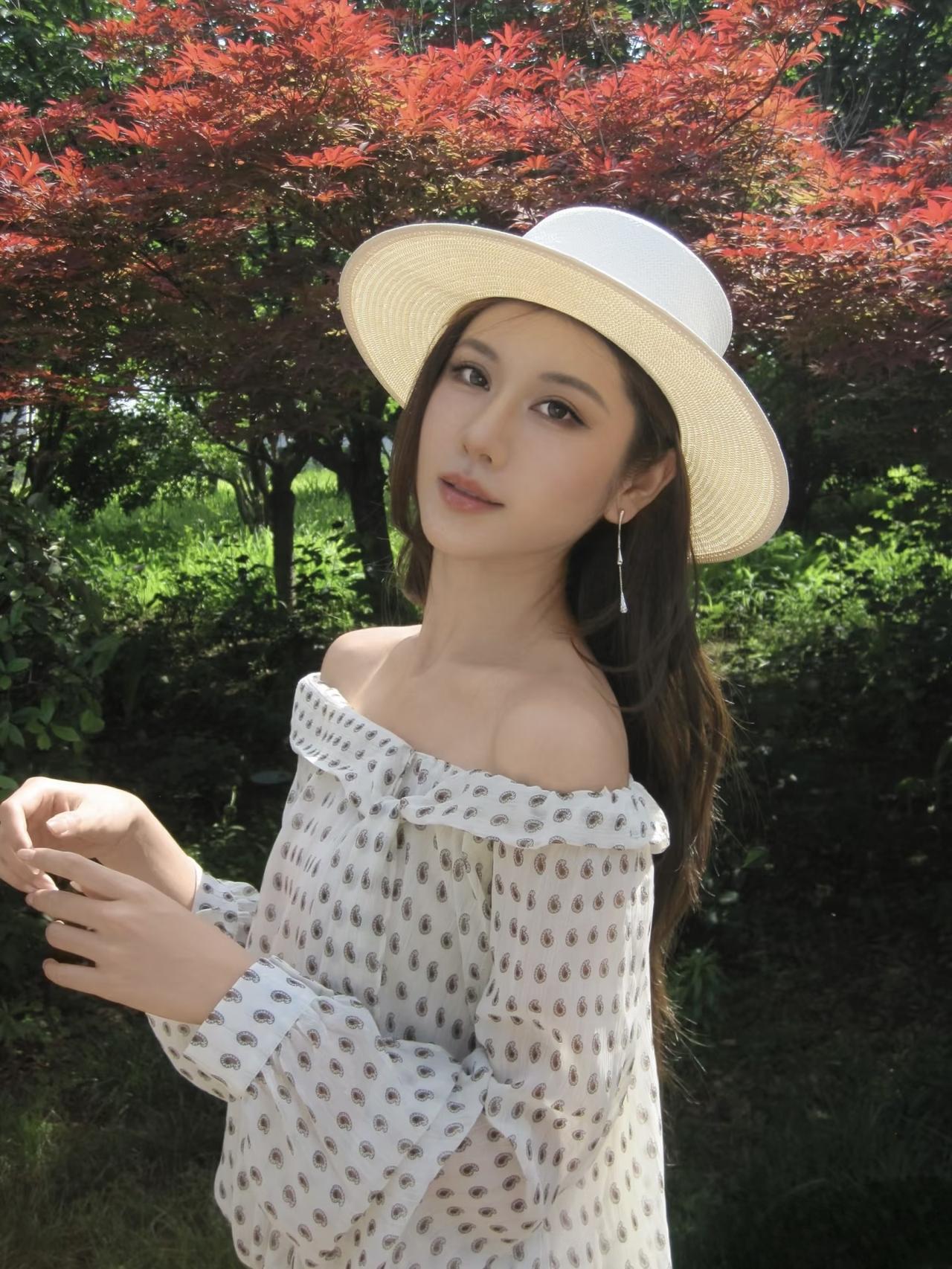 看看气质女神的穿着搭配吧