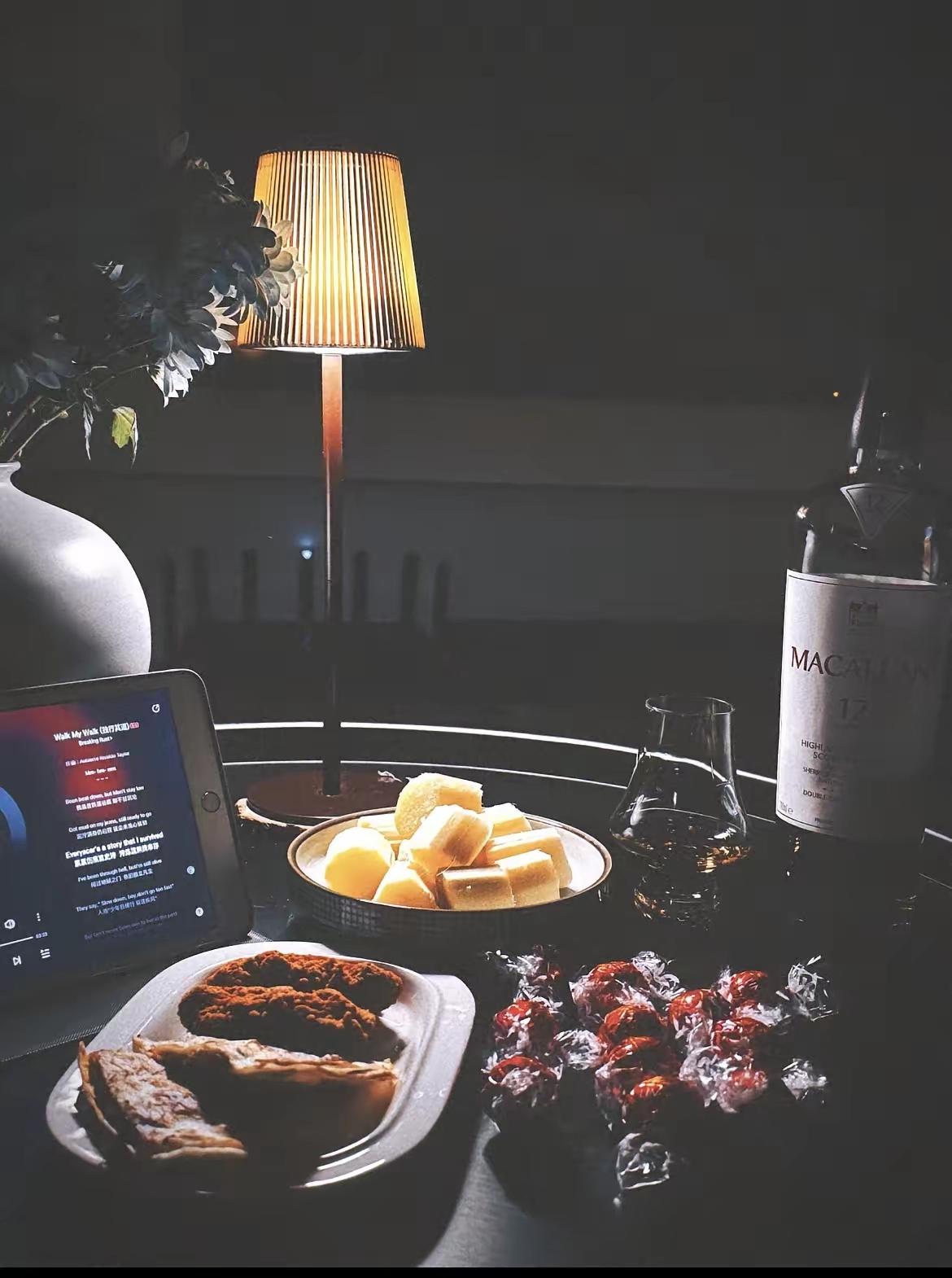 2026年，才几天？第一个“闯大祸”的人，就已经闪亮登场了！​重庆合川，小女生