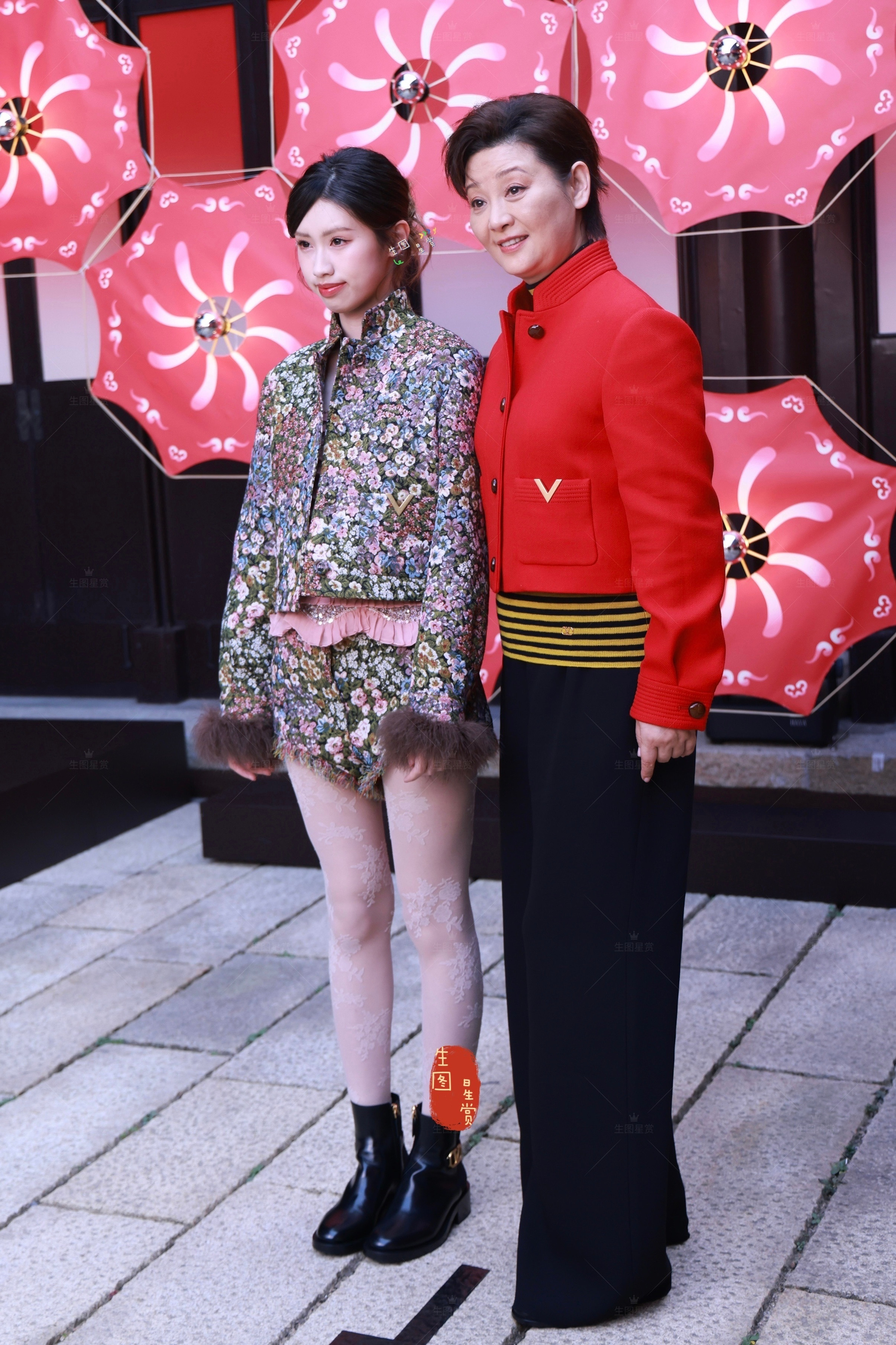 徐帆和女儿朵朵同框新春活动画面温馨有爱❤️