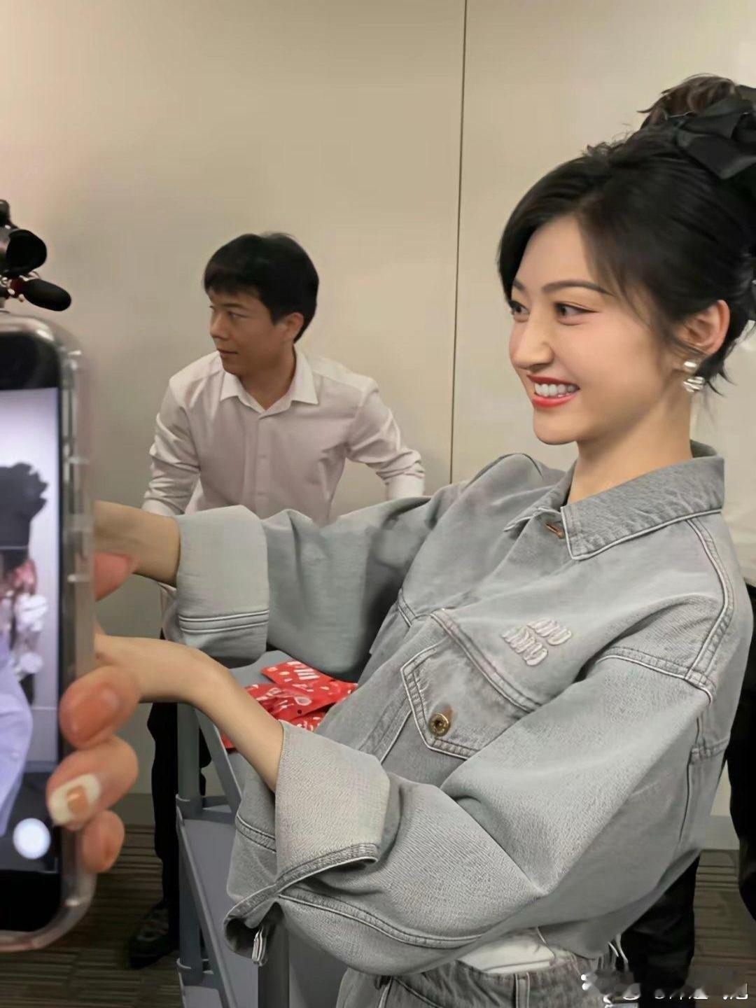 我的妈呀，景甜现实中好恐怖​