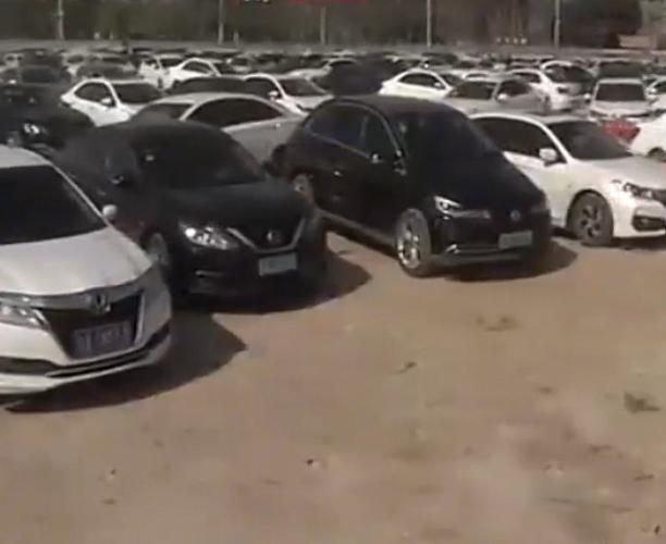 10多年在番禺区上班，晚上拉客那时还没有网约车叫回程车，很便宜，因为不能跨区域