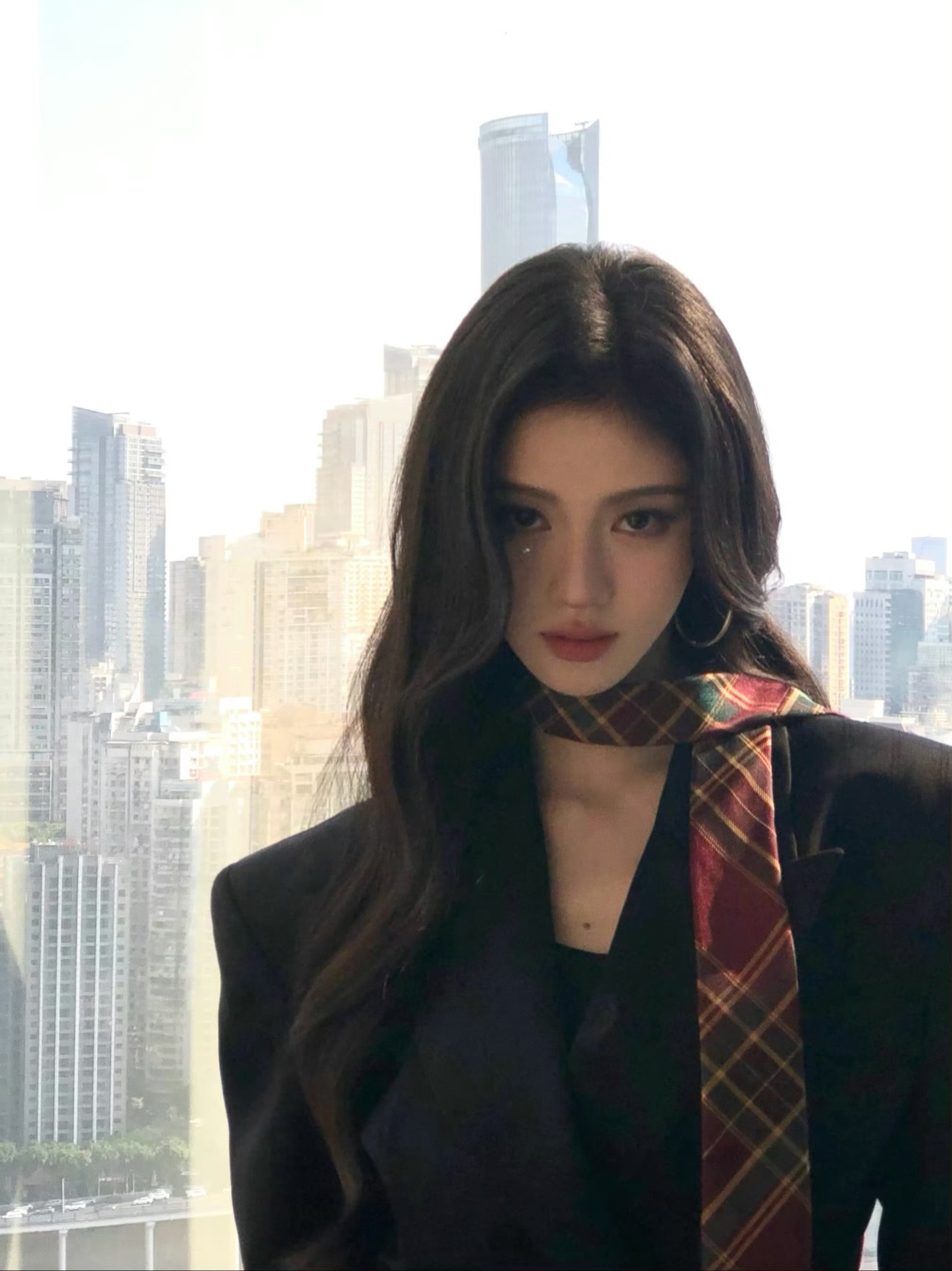 优酷古装剧《七星彩》鞠婧祎根据晋江明月珰同名小说改编剧情简介：商户之女纪澄天性纯
