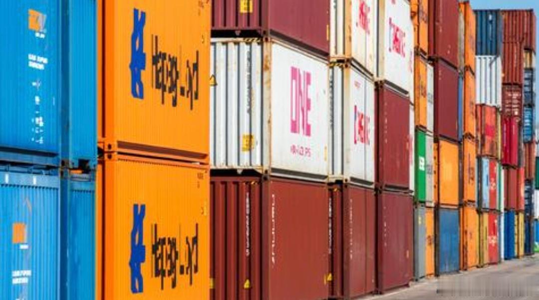 德国之声昨晚（4月20日晚）写道：“《法兰克福汇报》分析文章指出，通过意味深远的