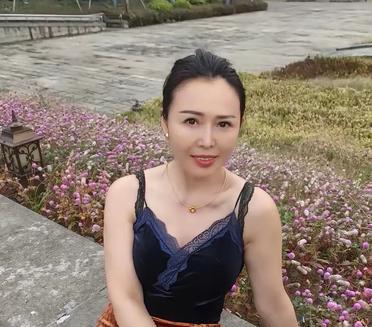 日子不是和谁过都一样，不是选择他对你好的瞬间，而是选择一个他本身就很好的人。因为
