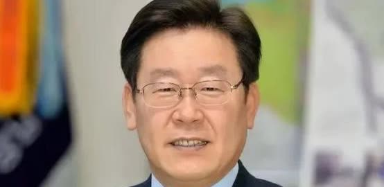 .围堵中国使馆，中国正式发函韩国，这一次，中方动真格了！不是抗议，不是警告，是一