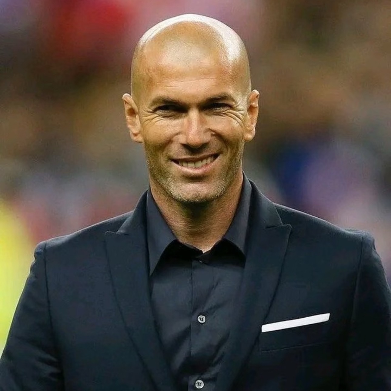世界杯后接棒！53岁齐达内与法国足协达成口头协议，开启法国队新时代3月23日，法