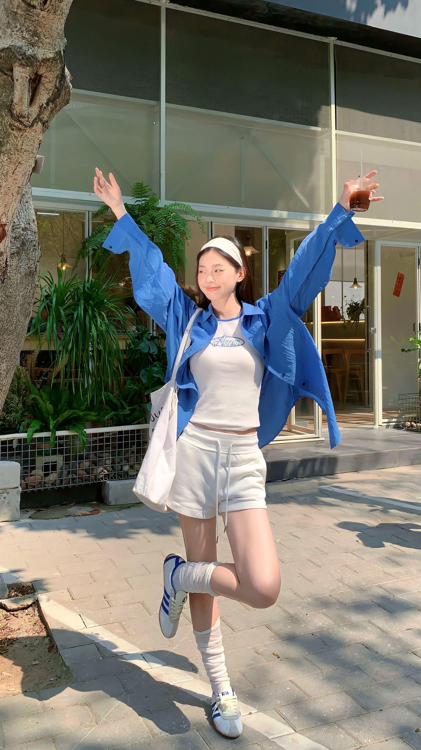 夏日开心。