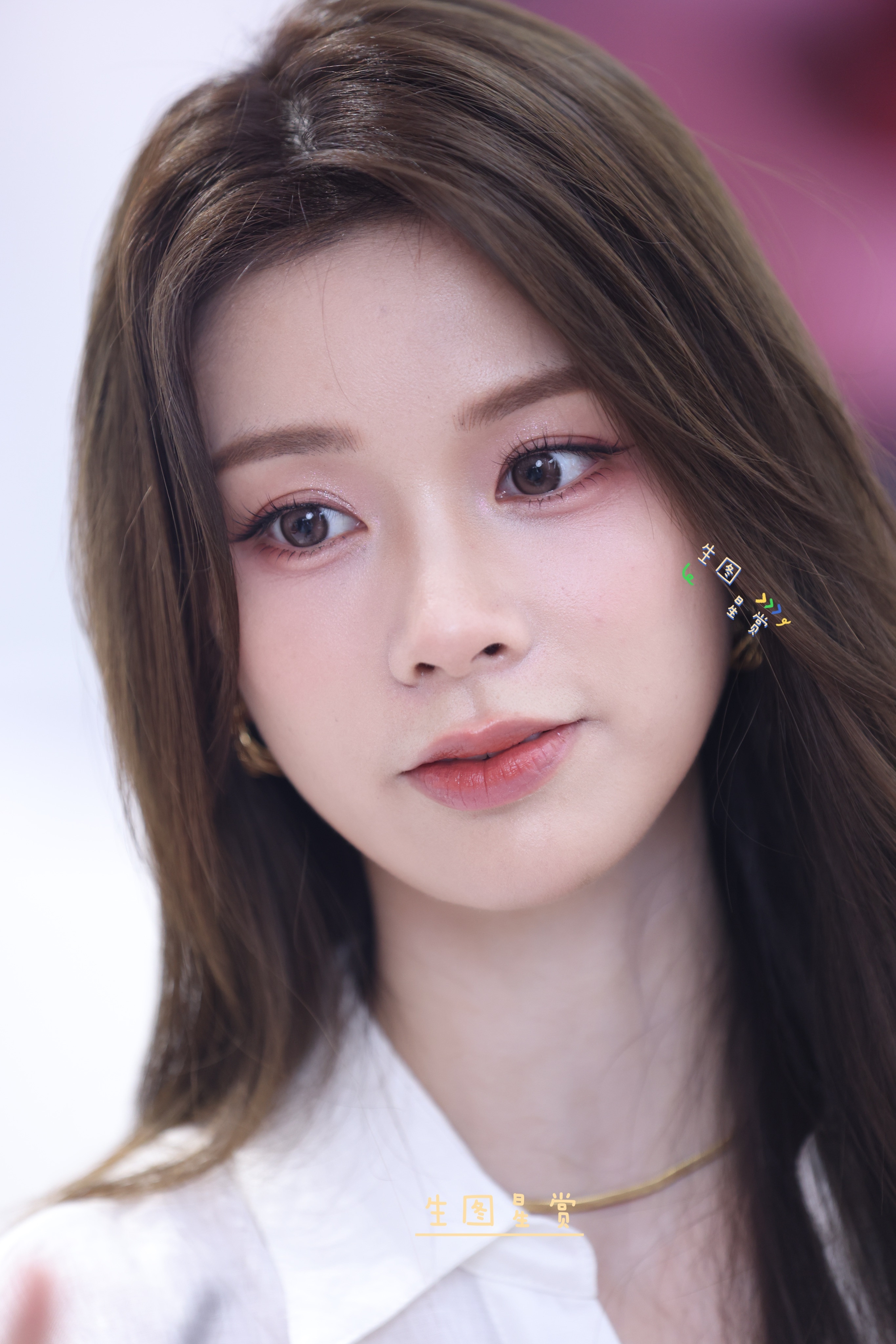 板板酱今日活动怼拍美貌白T高智感学姐心动不止💓🫧​​​