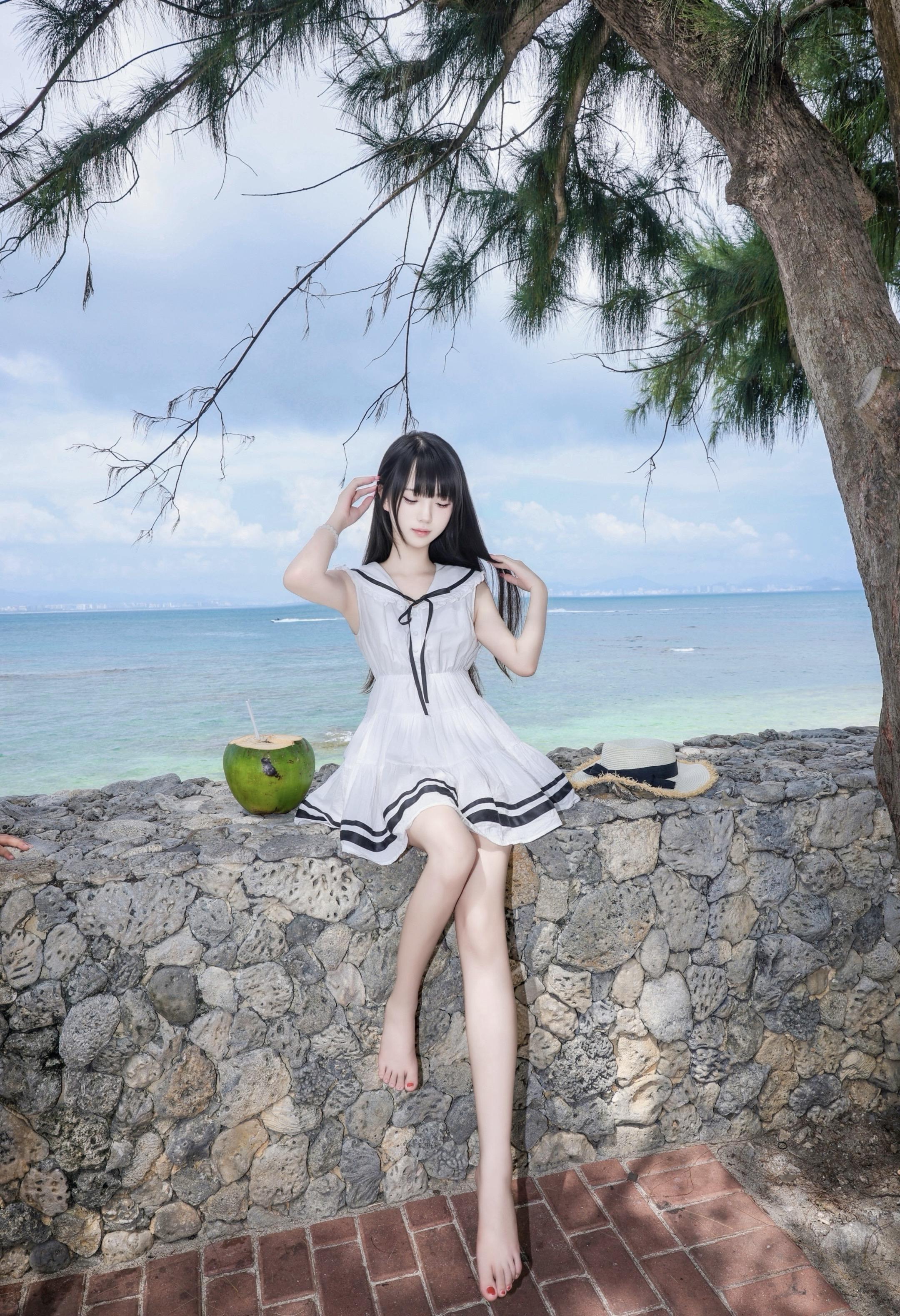 小岛女孩