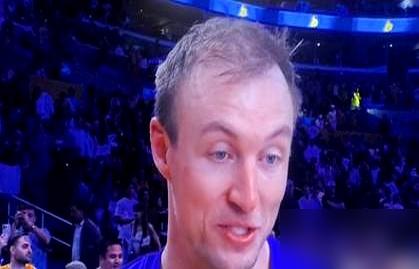 打破勒布朗纪录的小弟，成湖人杀器昨天湖人128-104大胜国王，肯纳德替补砍