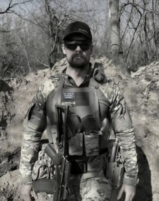 *俄军打了一次伏击，歼灭5名特种兵，最后发现，打死了美国绿色贝雷帽和游骑兵特种兵