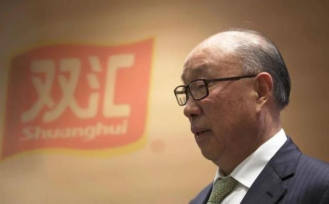 双汇创始人父子10年曾掏空式分红517亿，人家爷们吃香的喝辣的，消费者却连口健康