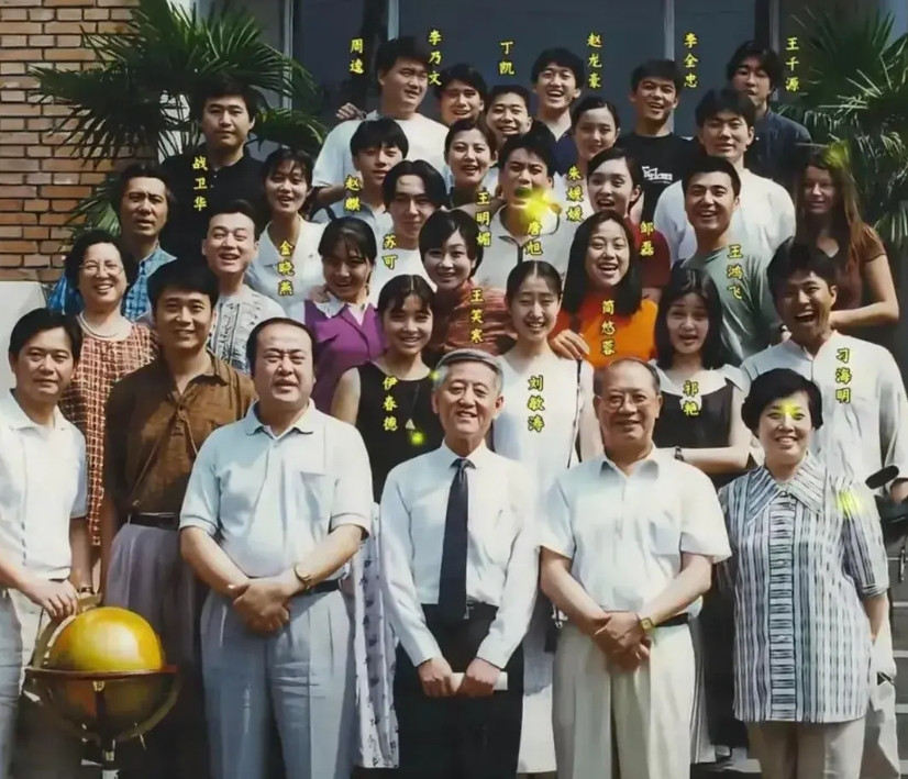 每年毕业的表演系学生成千上万，但最后能成为著名演员的寥寥无几。这几天中戏93