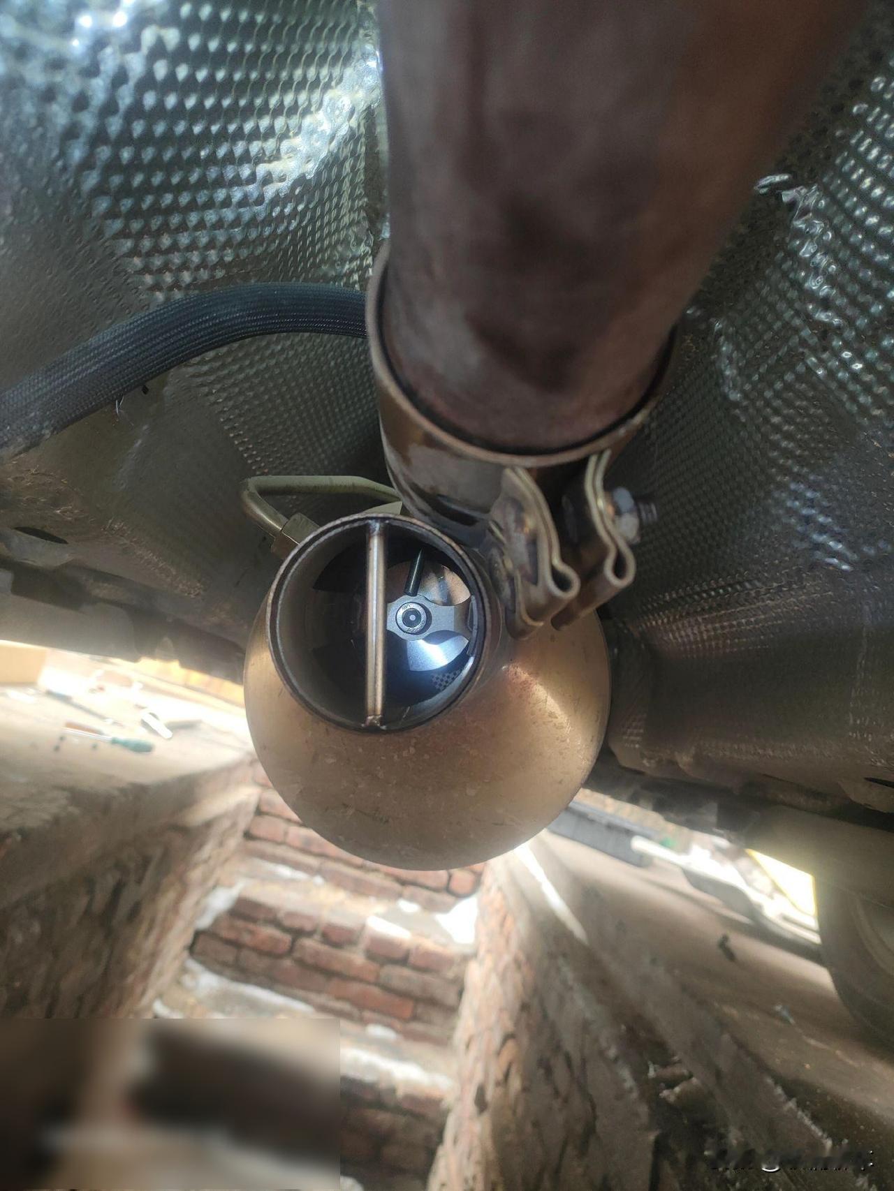 还没有买车的朋友，你们是不是总是听说颗粒捕捉器没什么大不了的，多踩踩油门就通开了