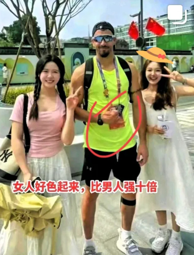 老公说，现在有些女孩崇洋媚外，喜欢外国的东西，喜欢跟外国人交往，喜欢住在外国，是