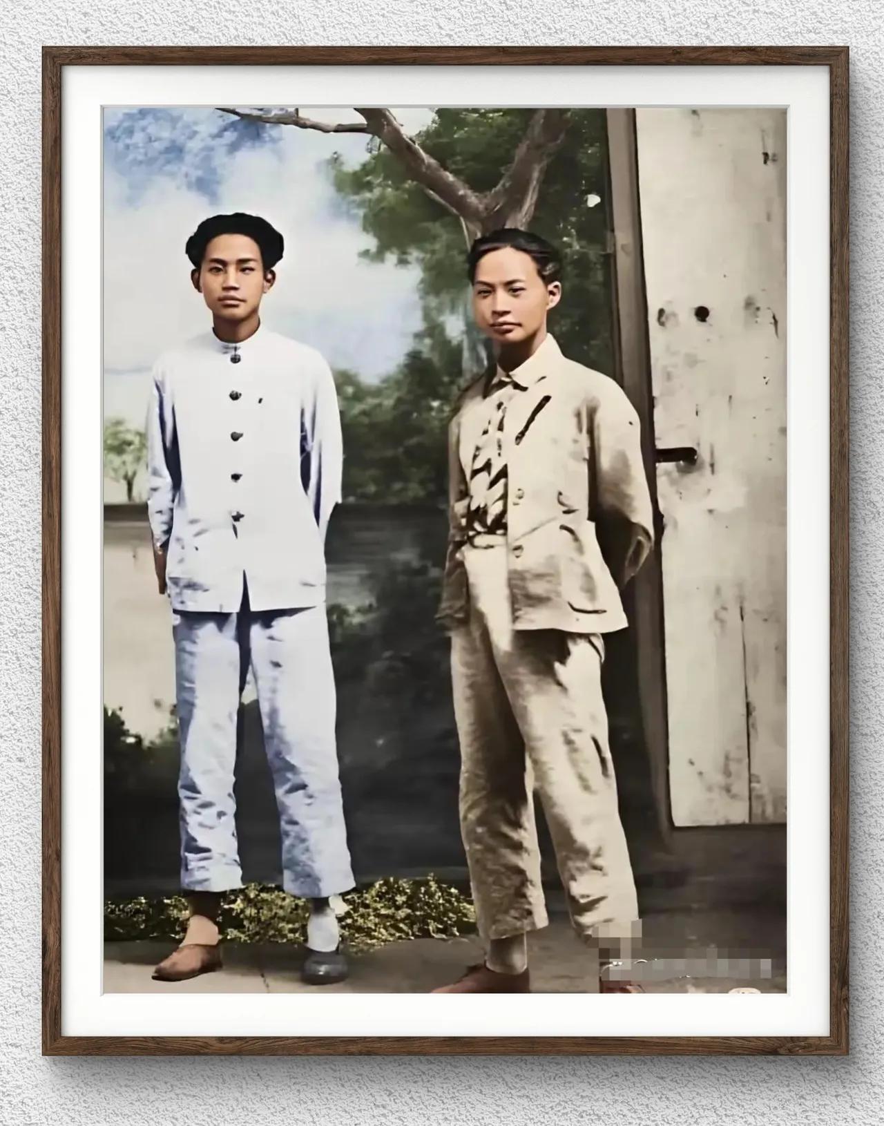 毛主席豪迈地说：“这是胜利喜悦的见证。”这张照片是1929年6月19日红四军第