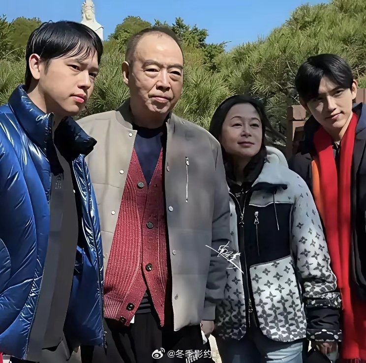 74岁衰老的陈凯歌依然美的陈红陈凯歌断崖式衰老，陈红被誉为“大陆第一美人”，57