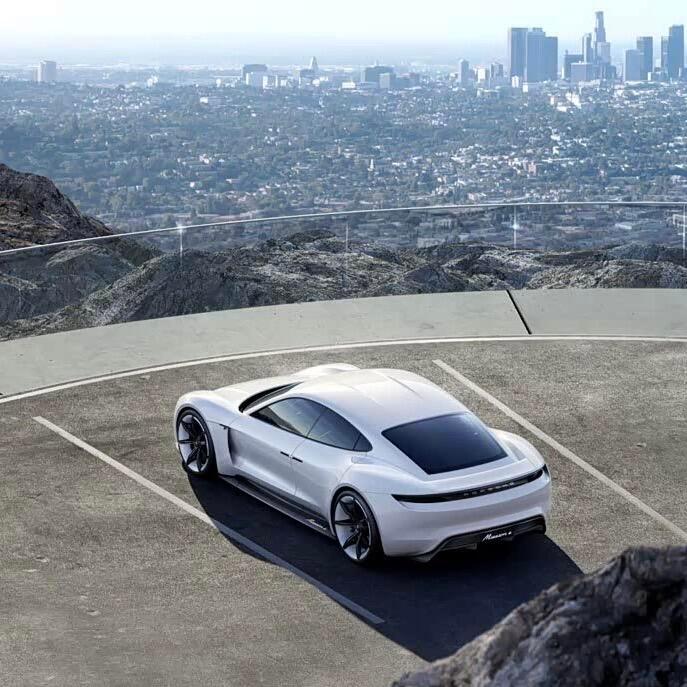 Taycan概念车已经是11年前的了