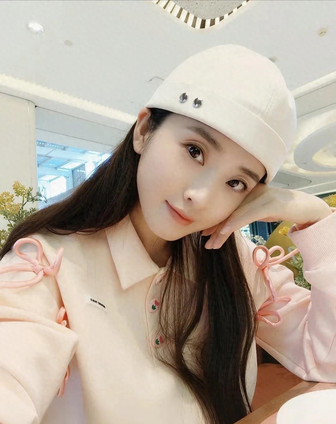女星李若嘉写真合集：清纯唯美、靓丽娇艳