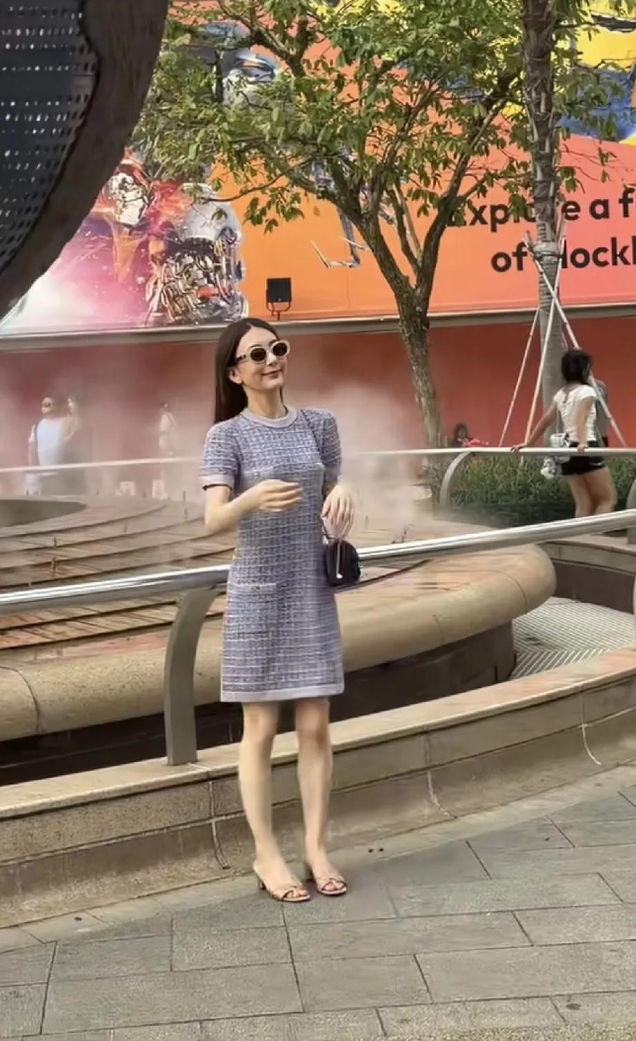 方媛真实的身材和脸蛋，在郭富城的历任女友里根本排不上号。抛开了滤镜和p图，